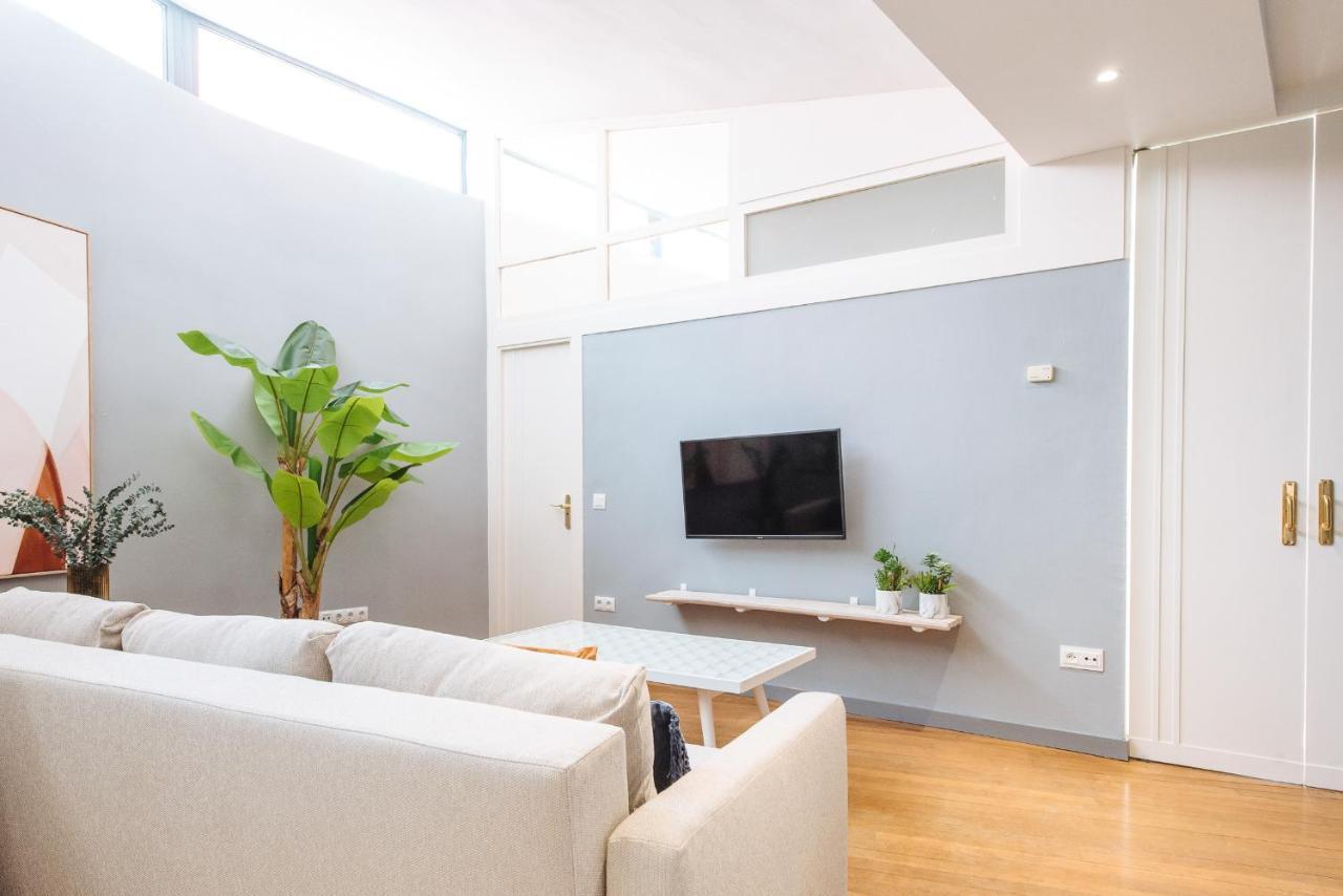 Conde De Ibarra Suite Apartment Seville Exterior photo